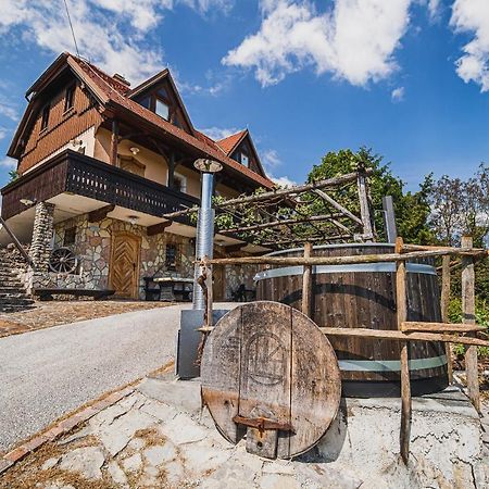 Authentic Countryside Villa With Hot Tub Veliki Kamen エクステリア 写真